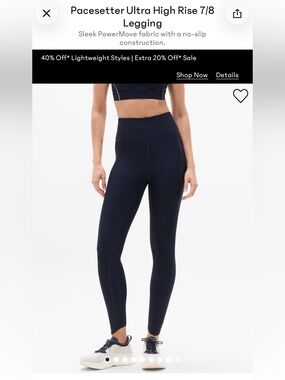 Athleta Navy Pacesetter 7/8 Tight Leggings